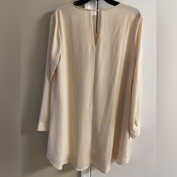 Astr The Label Cream lace trim Tunic Top blouse Large NWT - Picture 5 of 7